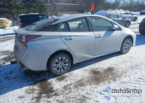 2020 Toyota Prius Le Awd-E z USA, uszkodzony, nr VIN JTDL9RFU4L3020773
